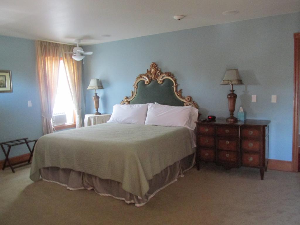 Mansion Inn Lake Stevens Phòng bức ảnh